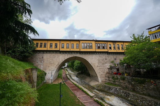 Irgandi Köprüsü